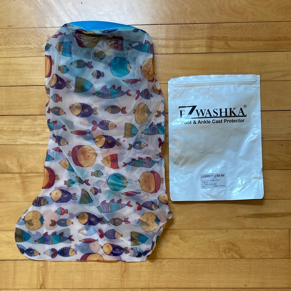 Ezwashka Foot and Ankle Cast Protector for Shower Fishes Toddler Little Kid